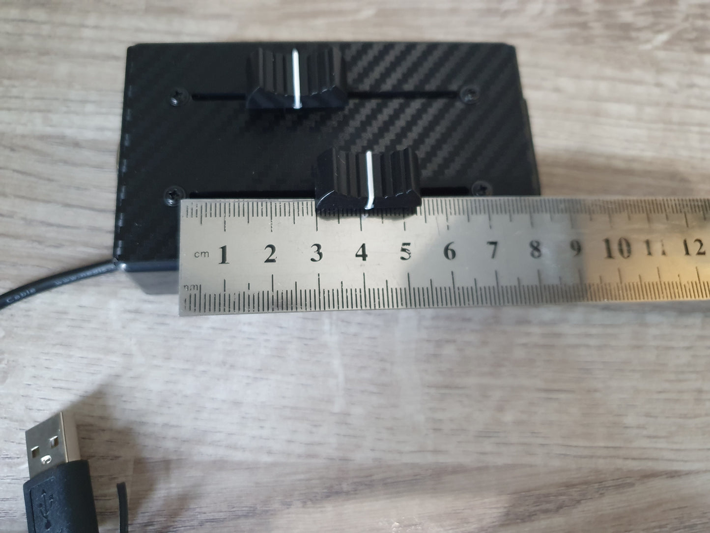 2 Fader USB and DIN MIDI controller