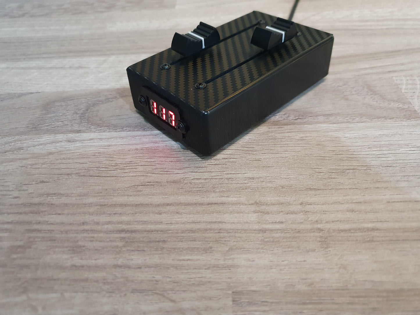 2 Fader USB and DIN MIDI controller