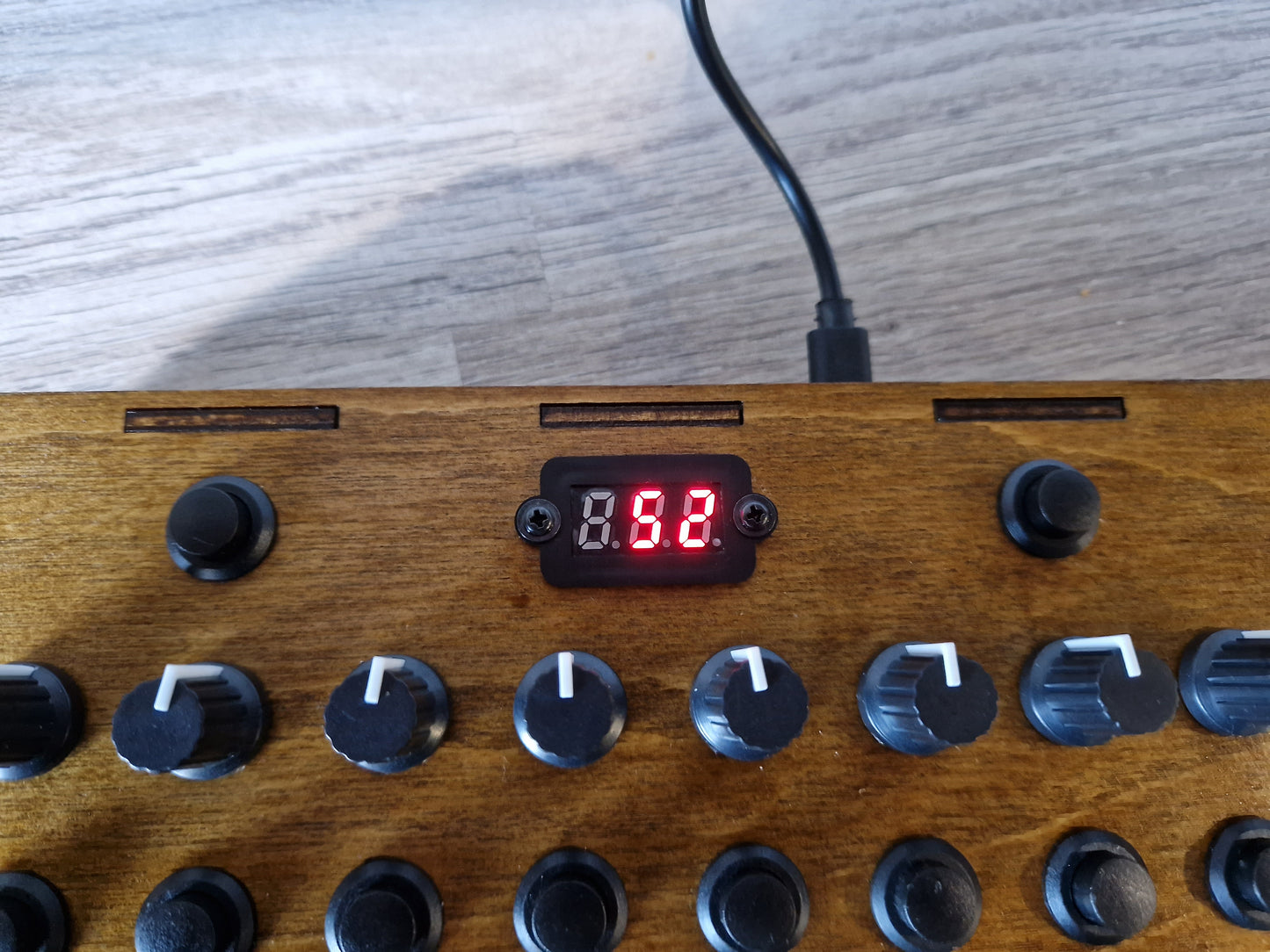 8 fader 8 knob 8 button USB and DIN MIDI Controller