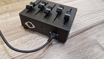5 Fader USB AND DIN MIDI controller