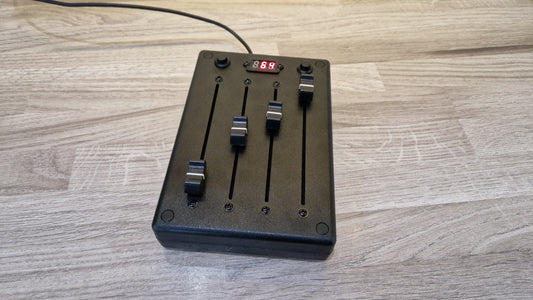 4 fader 100mm with preset buttons - ABS