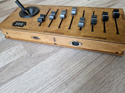 8 Fader  joystick USB AND DIN MIDI controller
