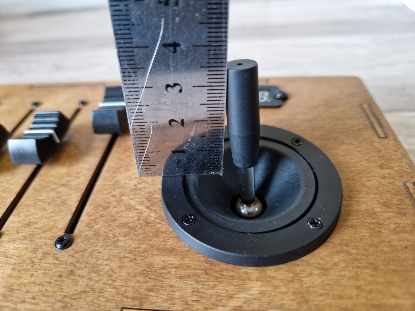 8 Fader  joystick USB AND DIN MIDI controller