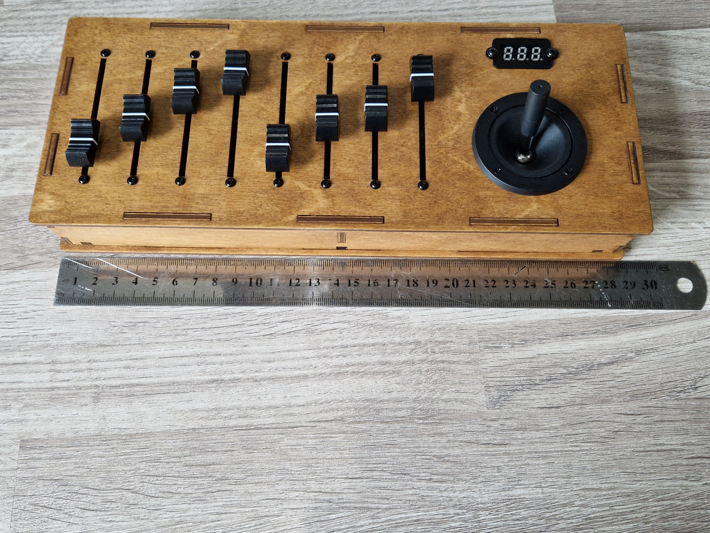 8 Fader  joystick USB AND DIN MIDI controller