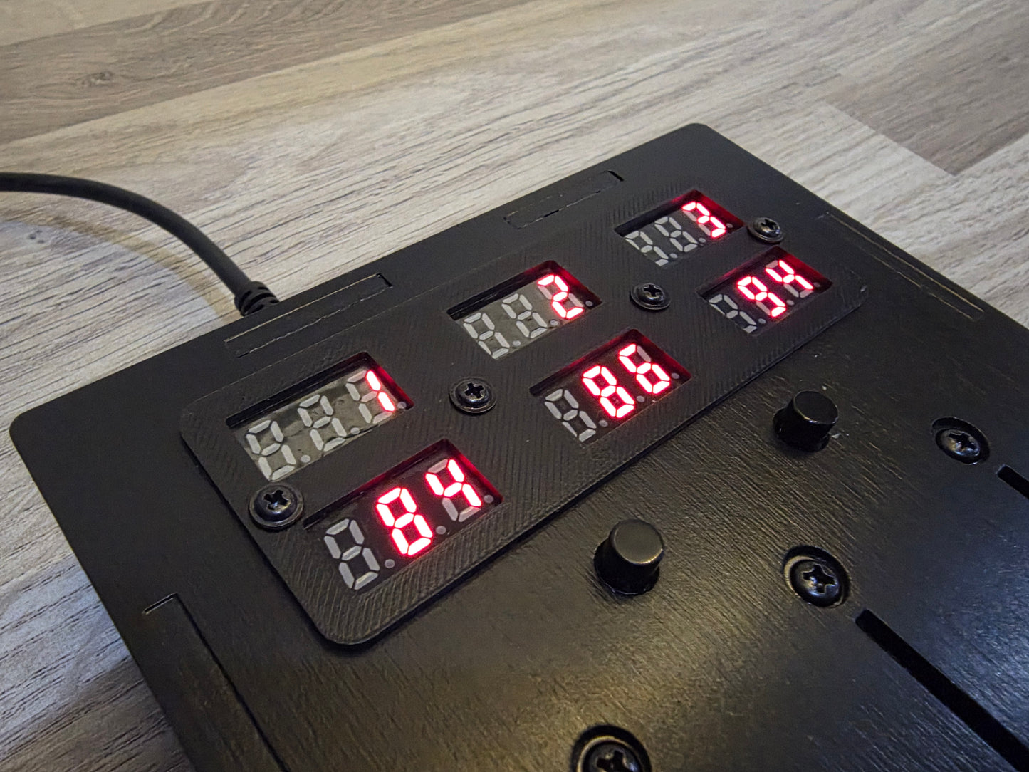 3 Fader 100mm with 6 LED displays