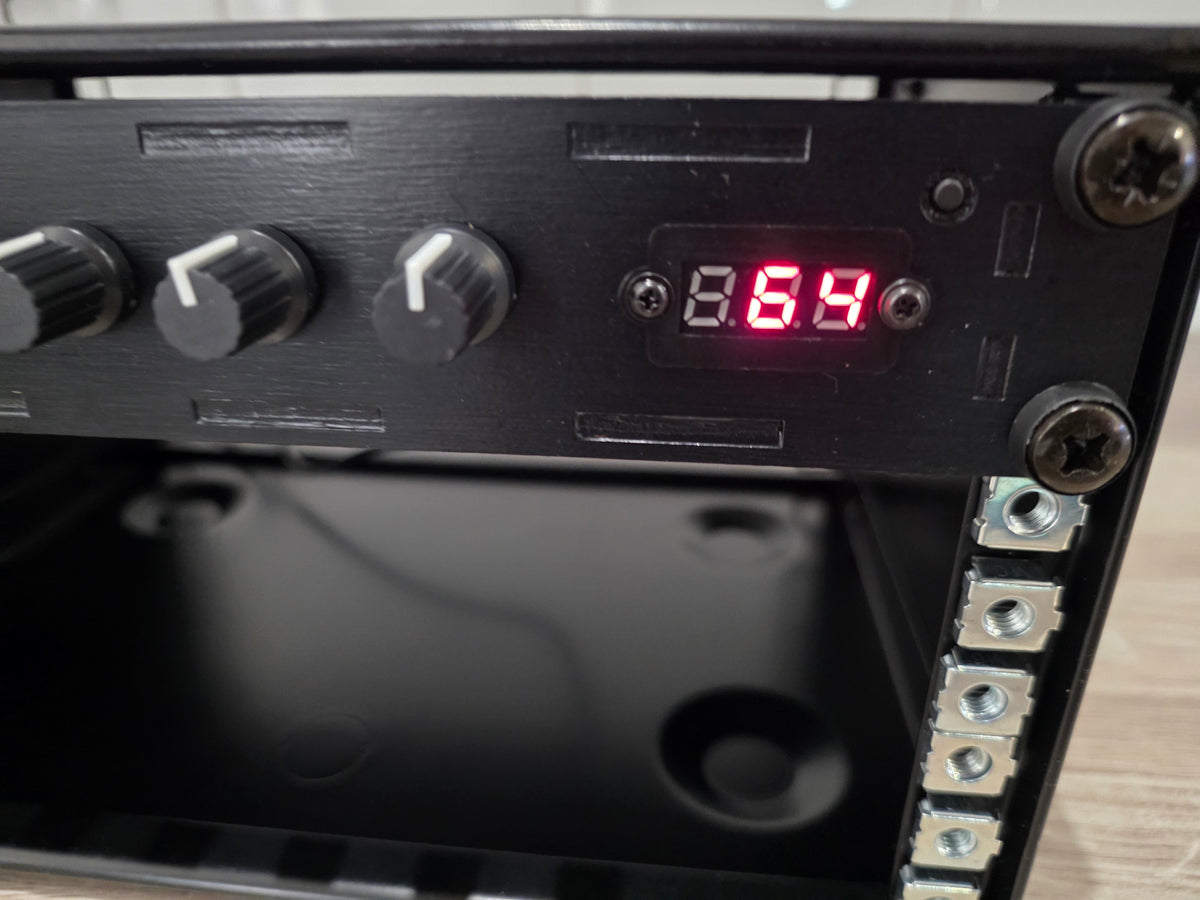 10.5" Rack Mount 7 knob USB MIDI and DIN MIDI Controller black